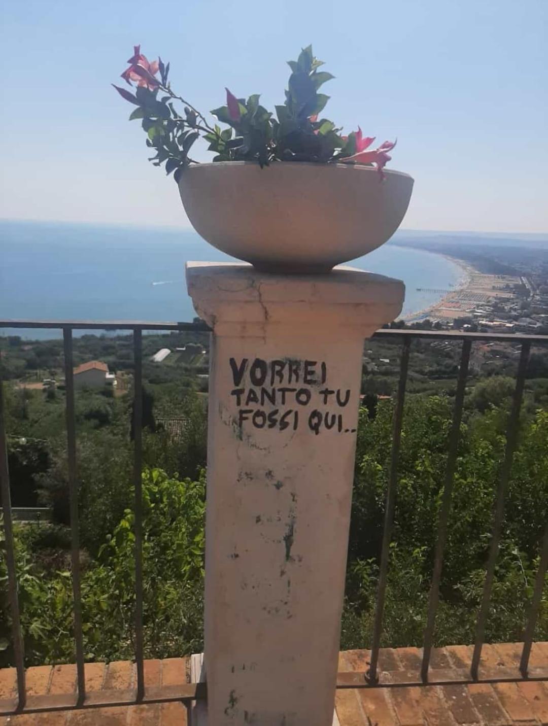 Santa Lucia Home Vasto Bagian luar foto