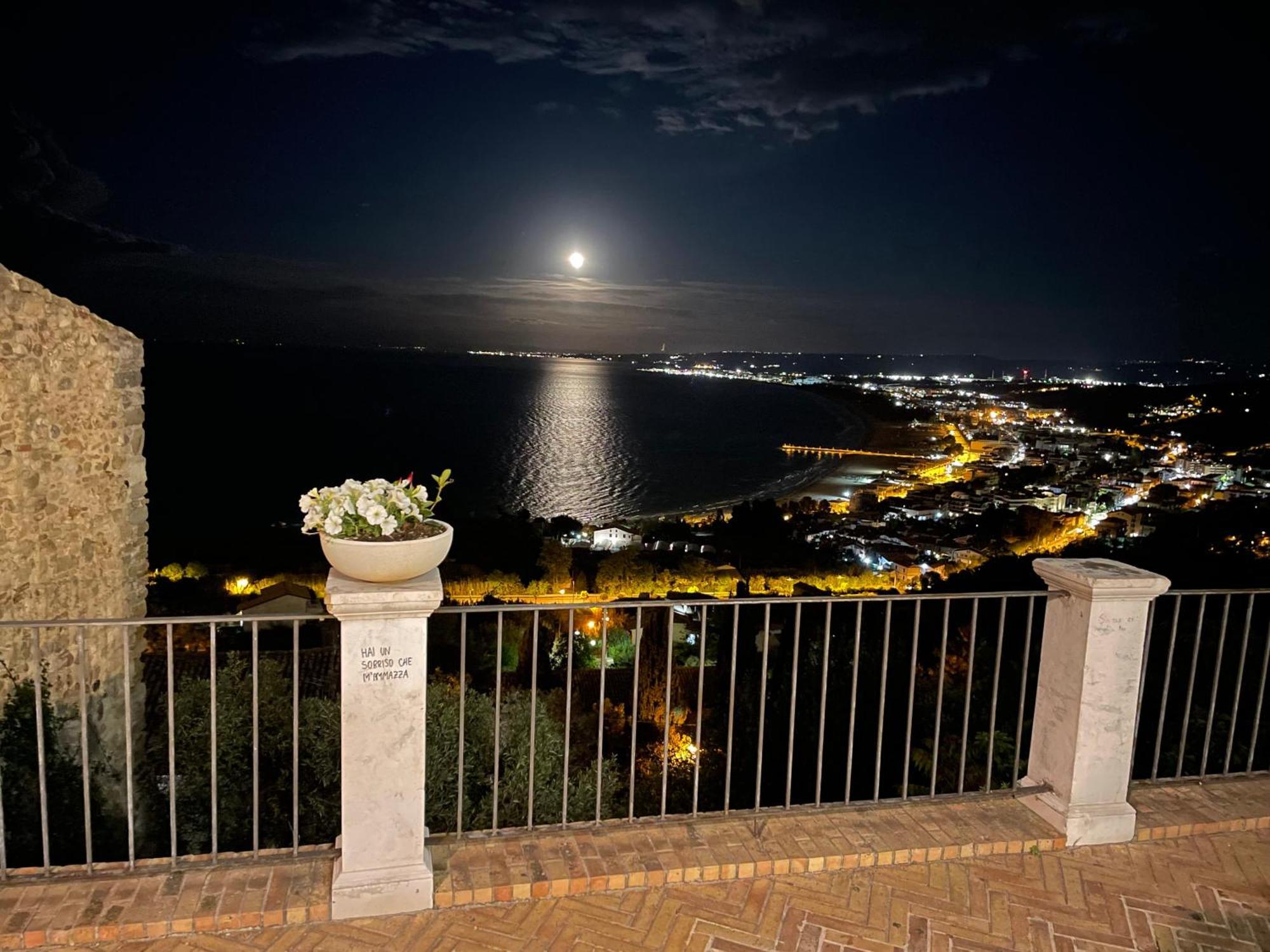 Santa Lucia Home Vasto Bagian luar foto