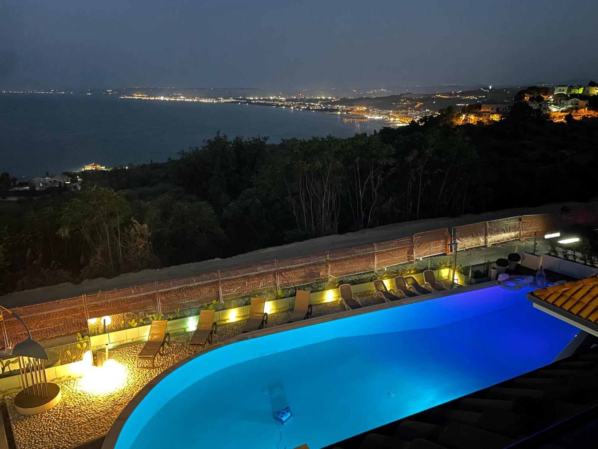 Santa Lucia Home Vasto Bagian luar foto